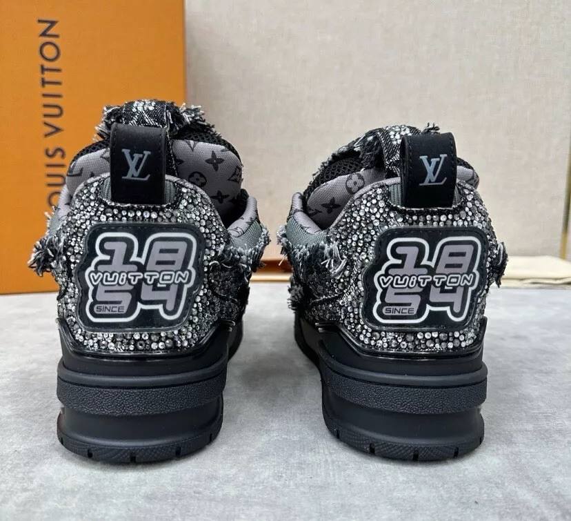 Lv Skate Swarovski