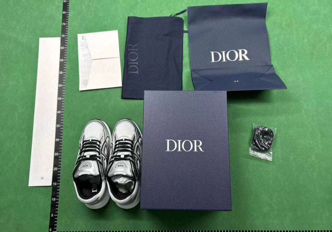 Dior b30